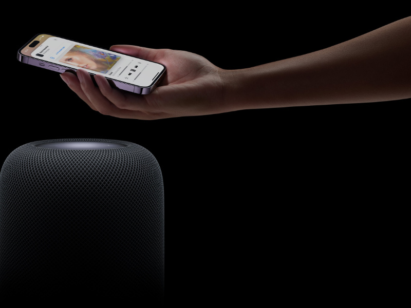 Apple Home Mini  met iphone spraakassistent siri