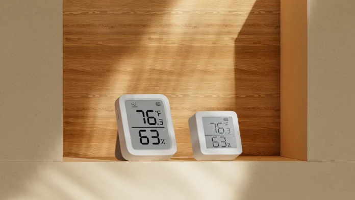 Digitale hygrometer en thermometer voor het meten van de temperatuur en vochtigheid van de lucht.