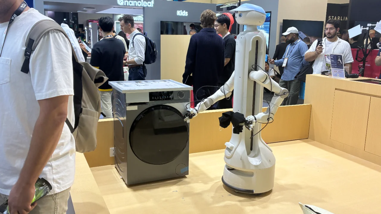Deze robot doet gewoon de was